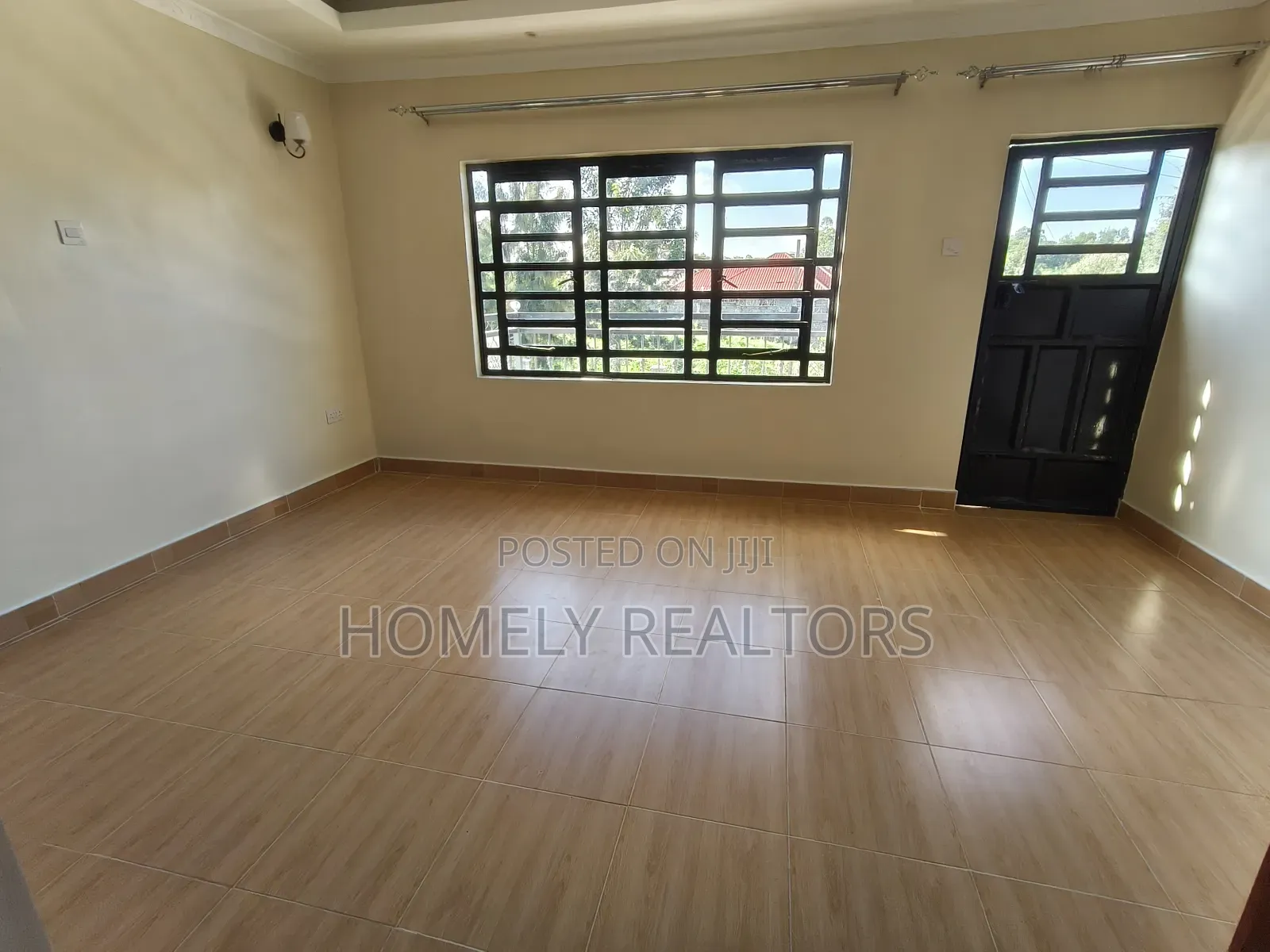 5bdrm Apartment in Acacia, Ongata Rongai for sale