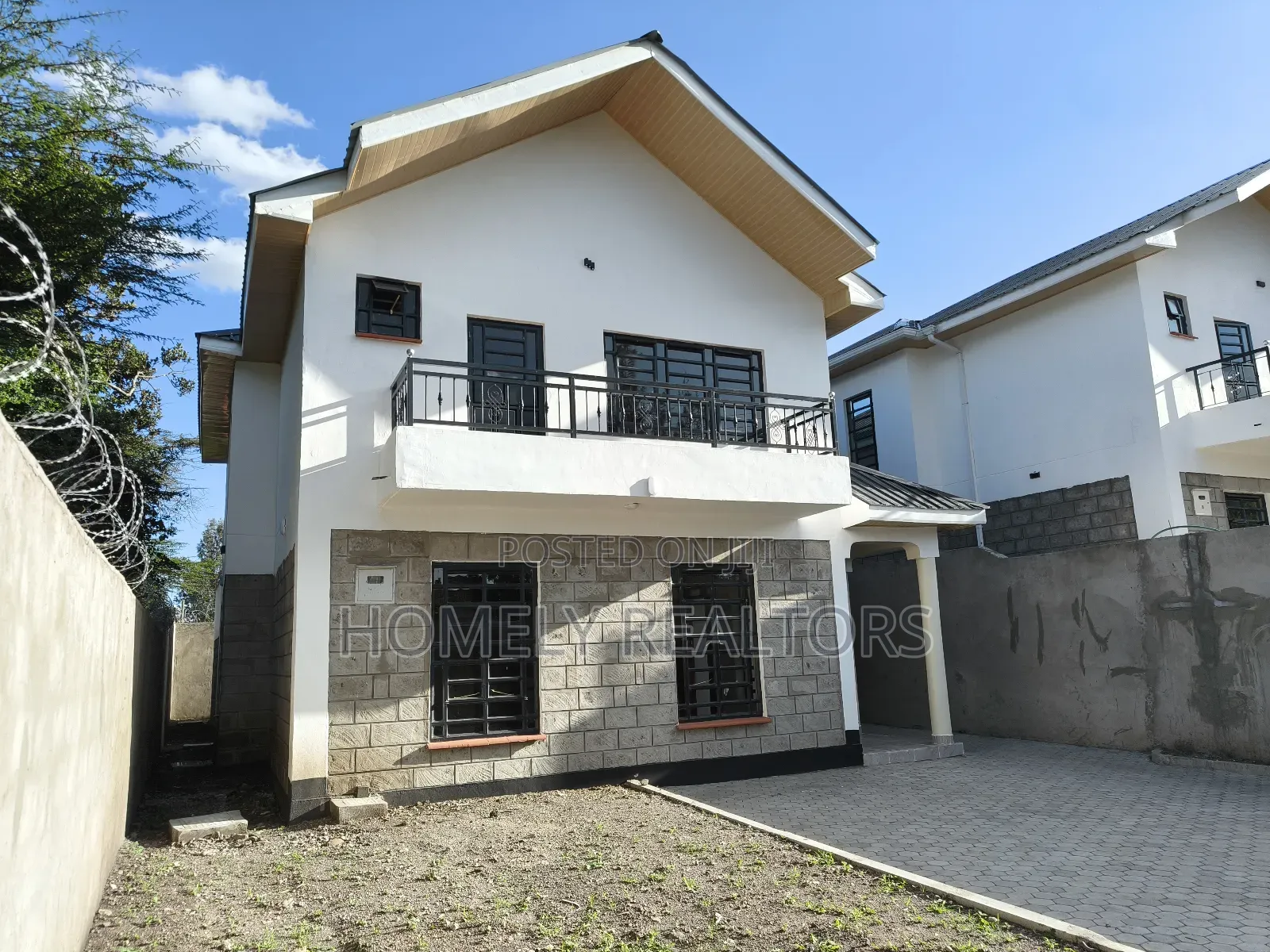 5bdrm Apartment in Acacia, Ongata Rongai for sale