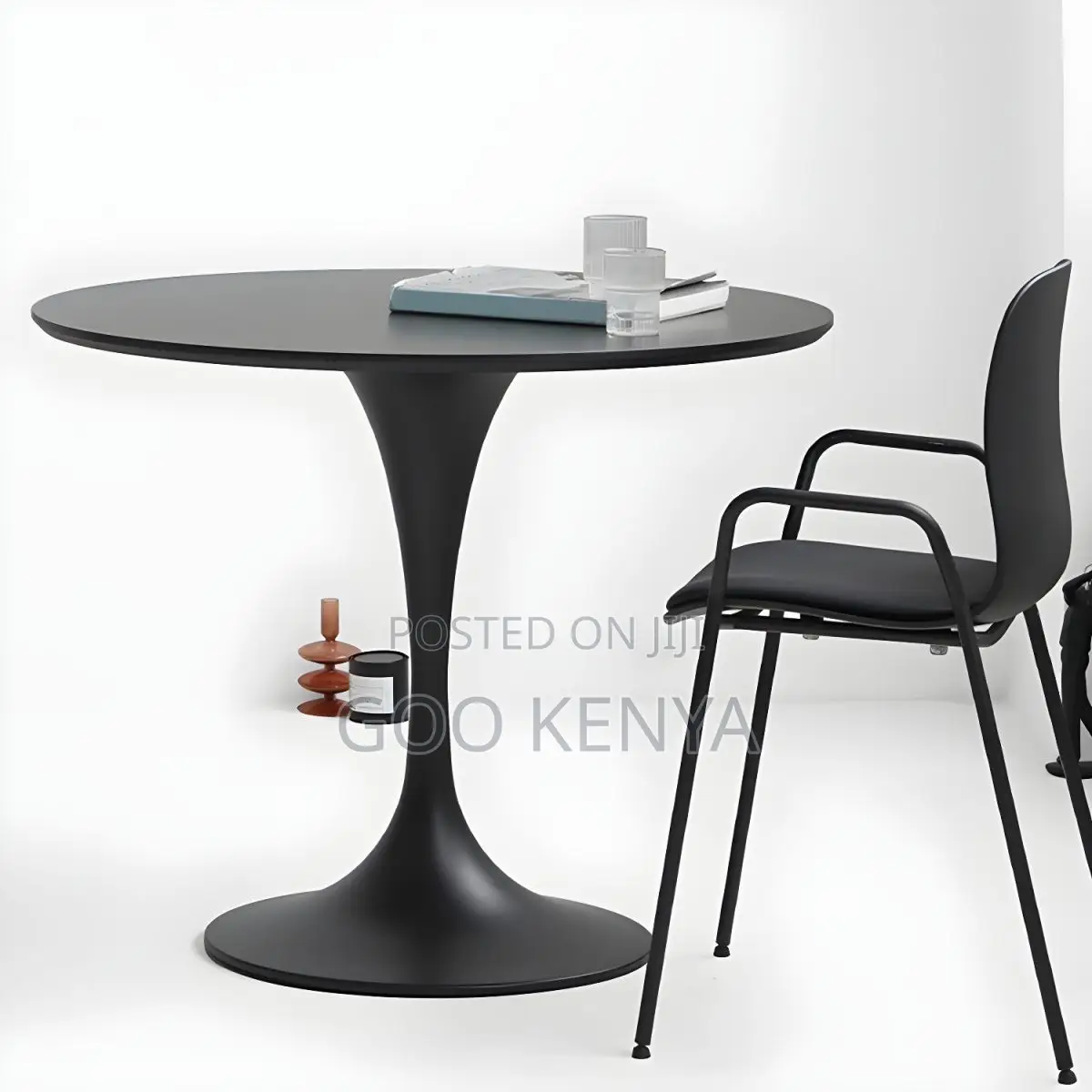 Dining Table; Office Round Dining Table