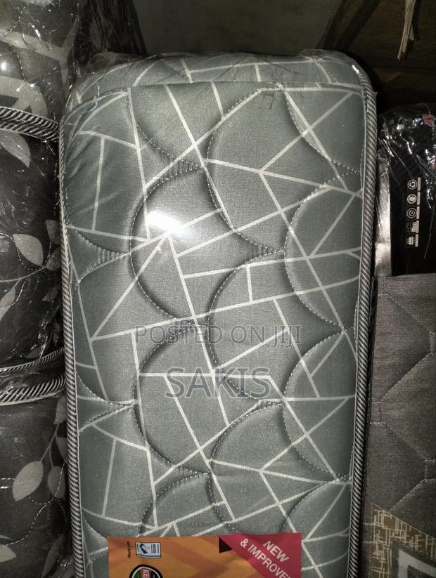 Superfoam 5 X 6 X 10 Heavy Duty Quilted Mattresses