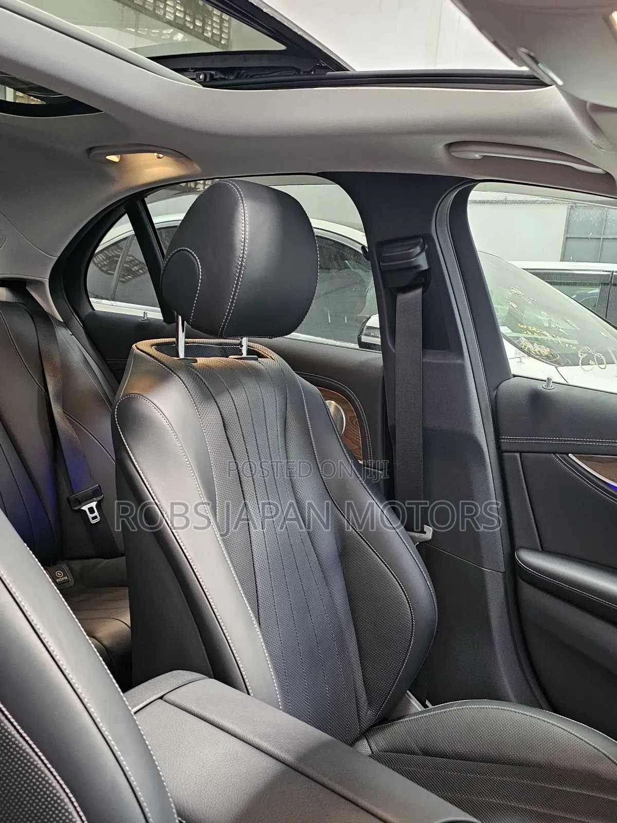 Mercedes-Benz E400 2018 Gray