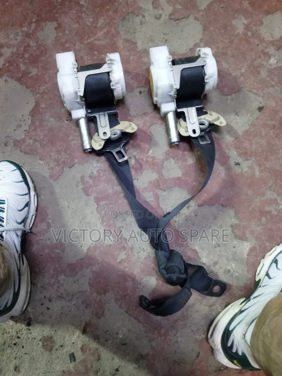 Auris Seat Belts/Safety Belt