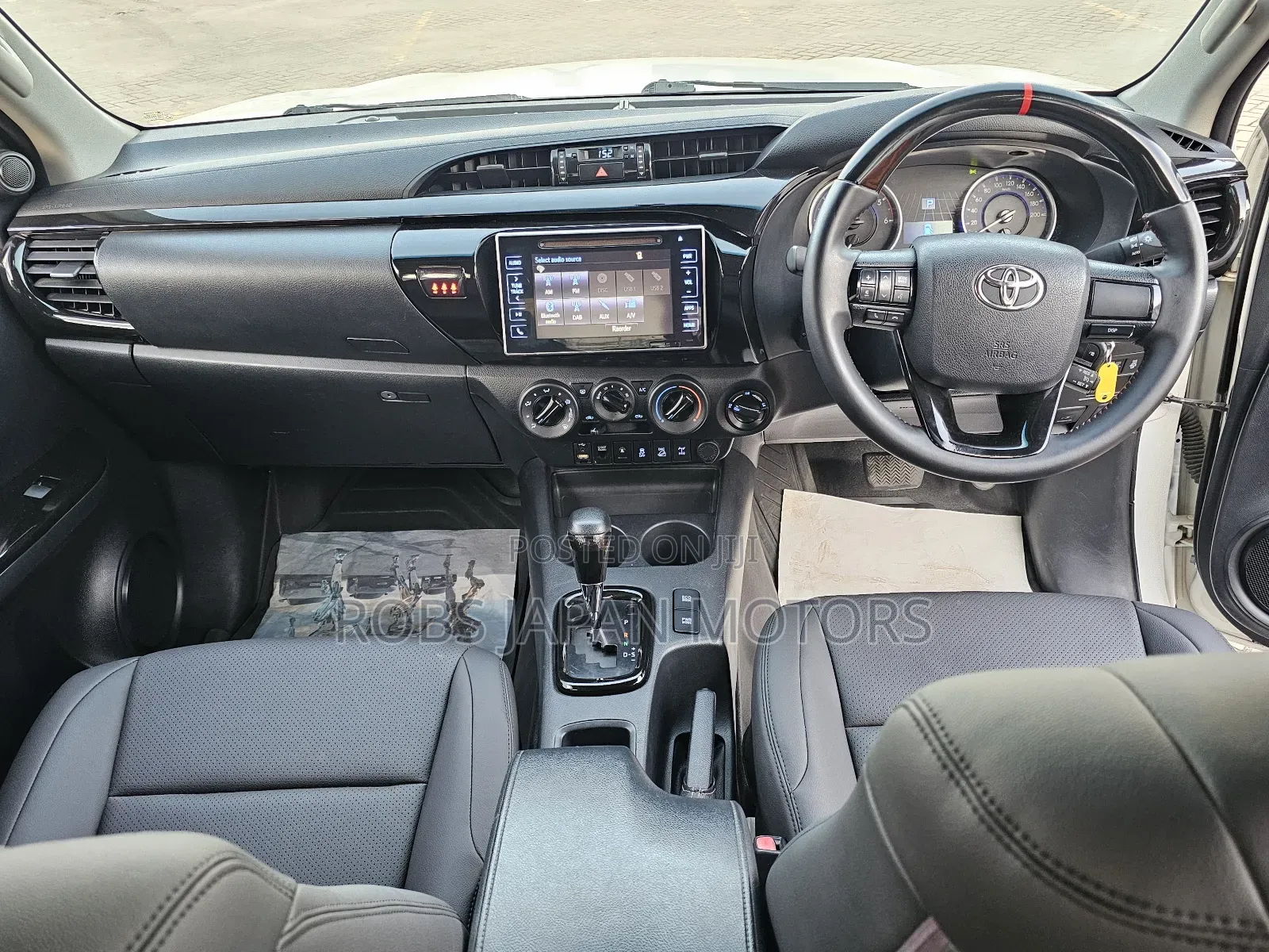Toyota Hilux SR5 4x4 2018 Pearl