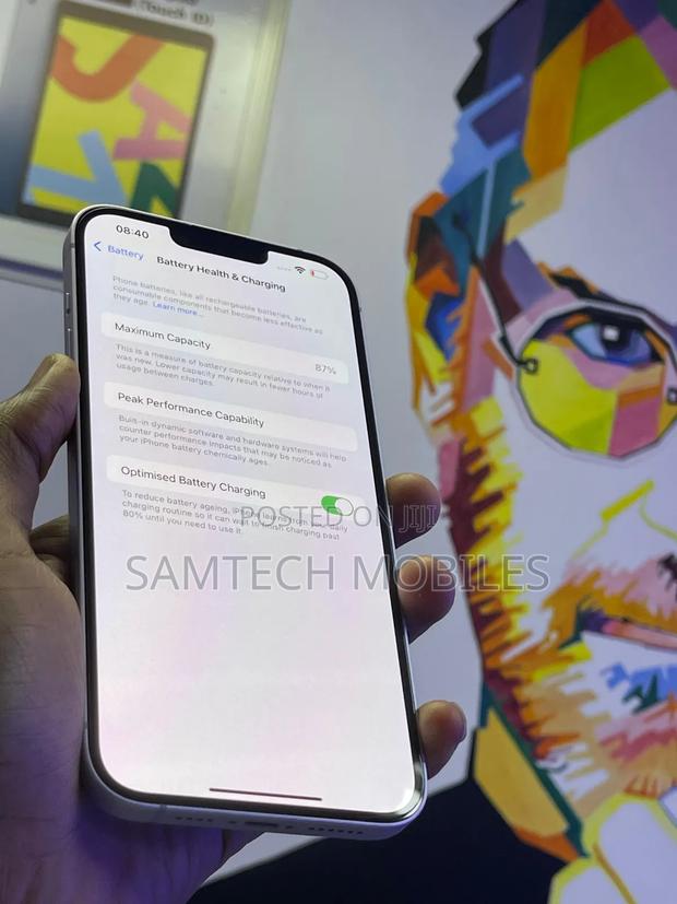 Apple iPhone 14 Plus 128 GB Silver - thumbnail 4