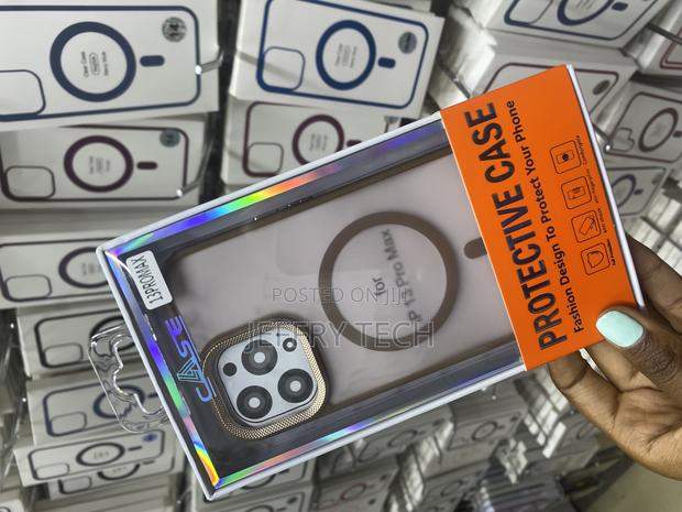 Caprro Translucent Brown iPhone 13 Pro Max Magsafe Case - thumbnail 2