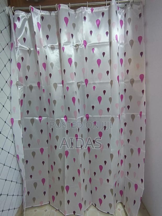 Flowered Showerd Curtains - thumbnail 5