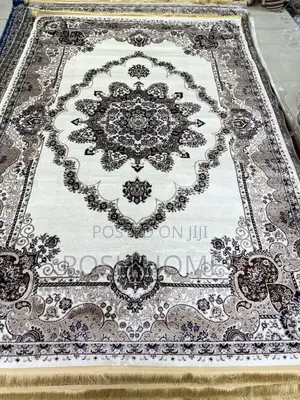 7/10 Stylish Home Carpets