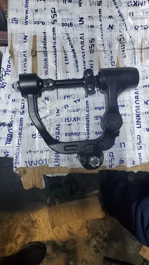 Nissan Caravan Upper Arm