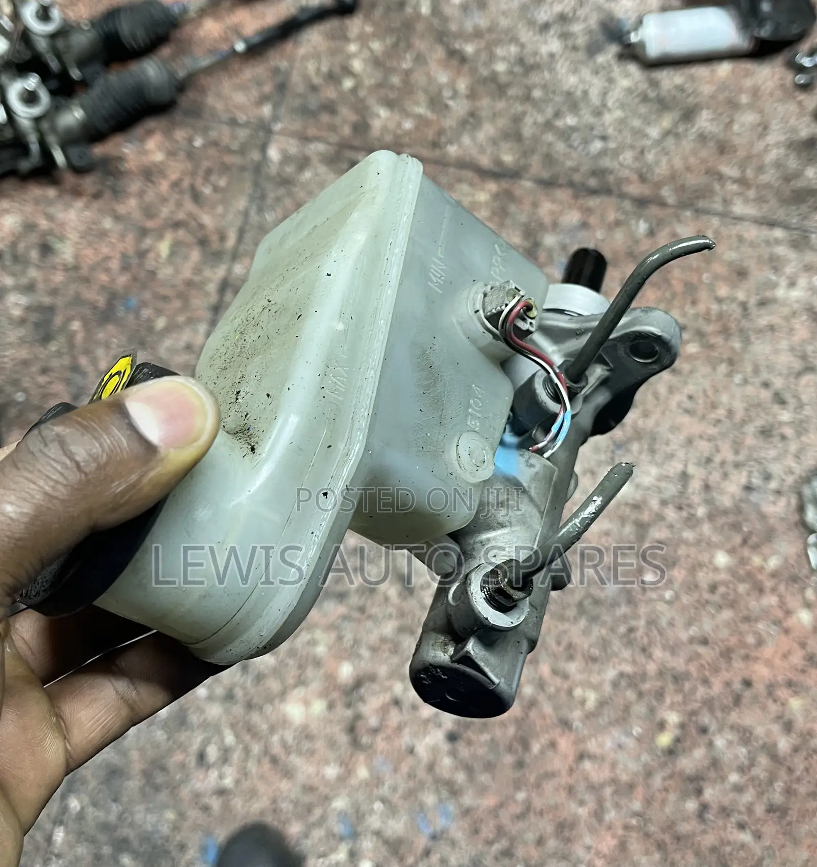 Rush & Propbox Master Cylinder