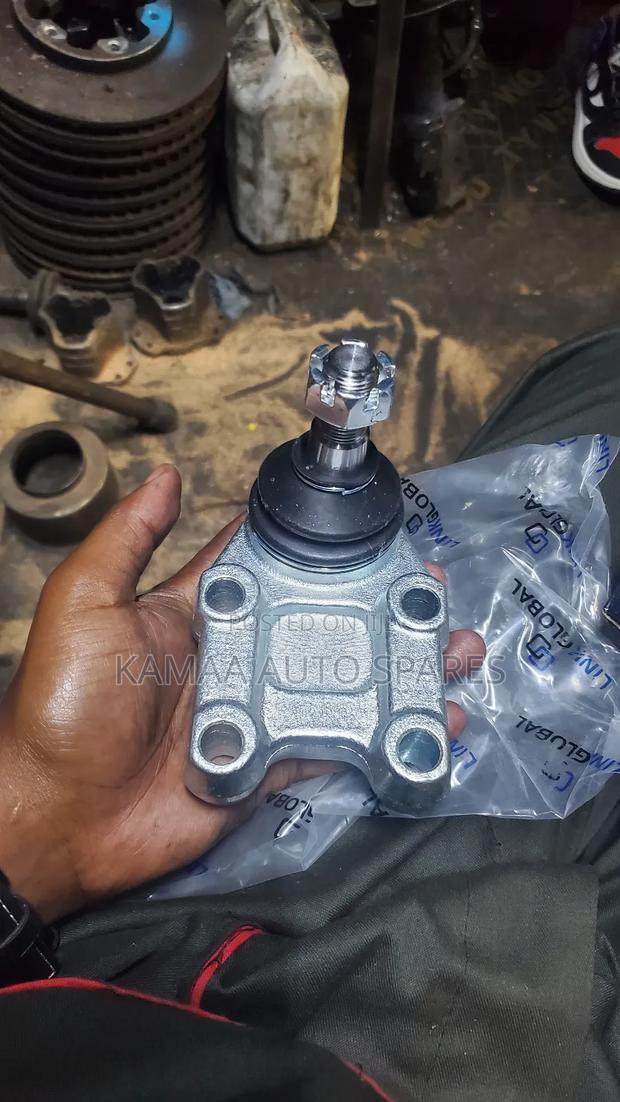 Ball Joints Nissan Caravan - thumbnail 2
