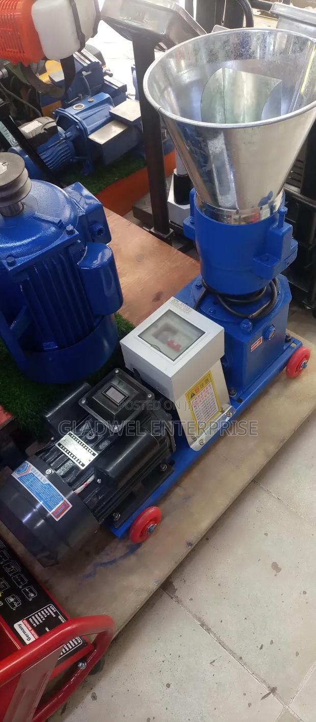 Approved and Preferred Heavy Duty 450kg/Hr Pellet Machine