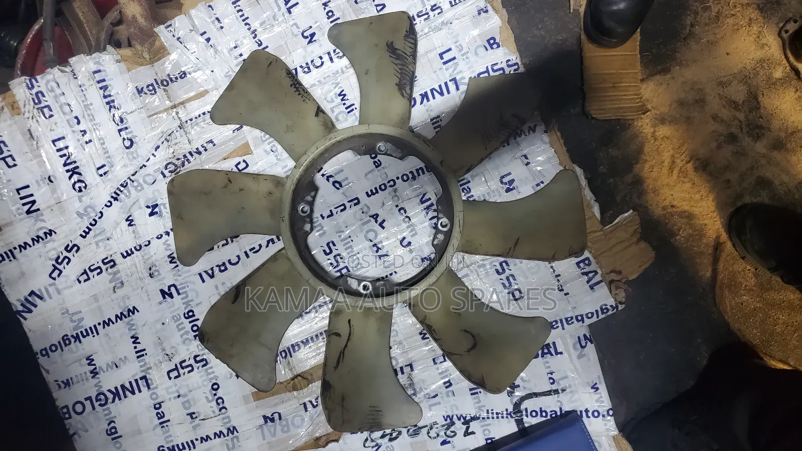 Nissan Caravan Z30 Fan Blade