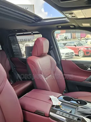 Lexus LX 2024 Gold