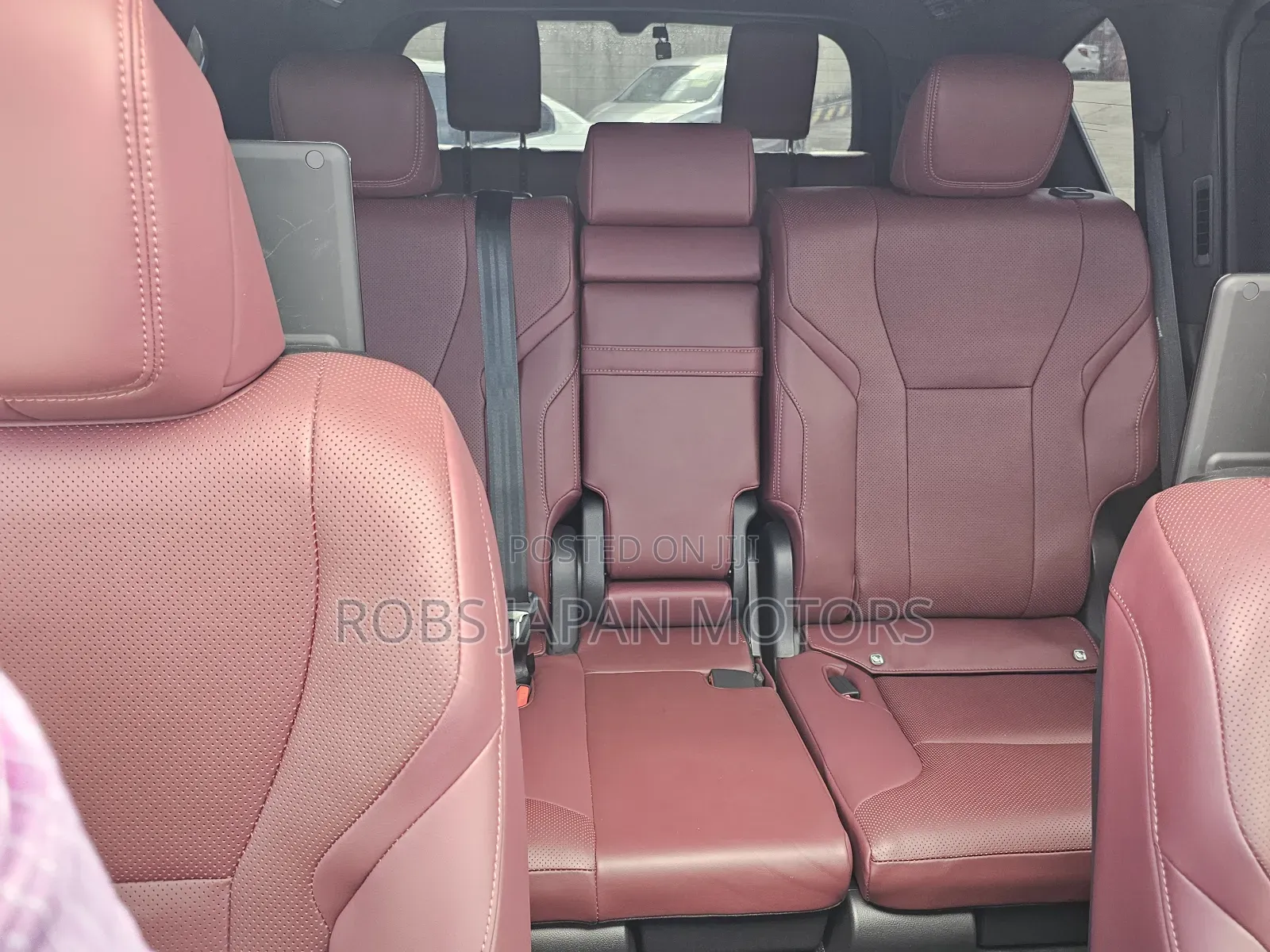 Lexus LX 2024 Gold