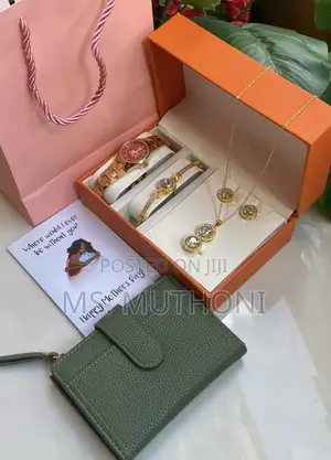 Mothers Day / Birthday / Valentines //Ladies Gift Sets