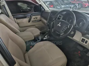 Mitsubishi Pajero 2017 Brown