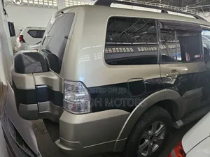 Mitsubishi Pajero 2017 Brown
