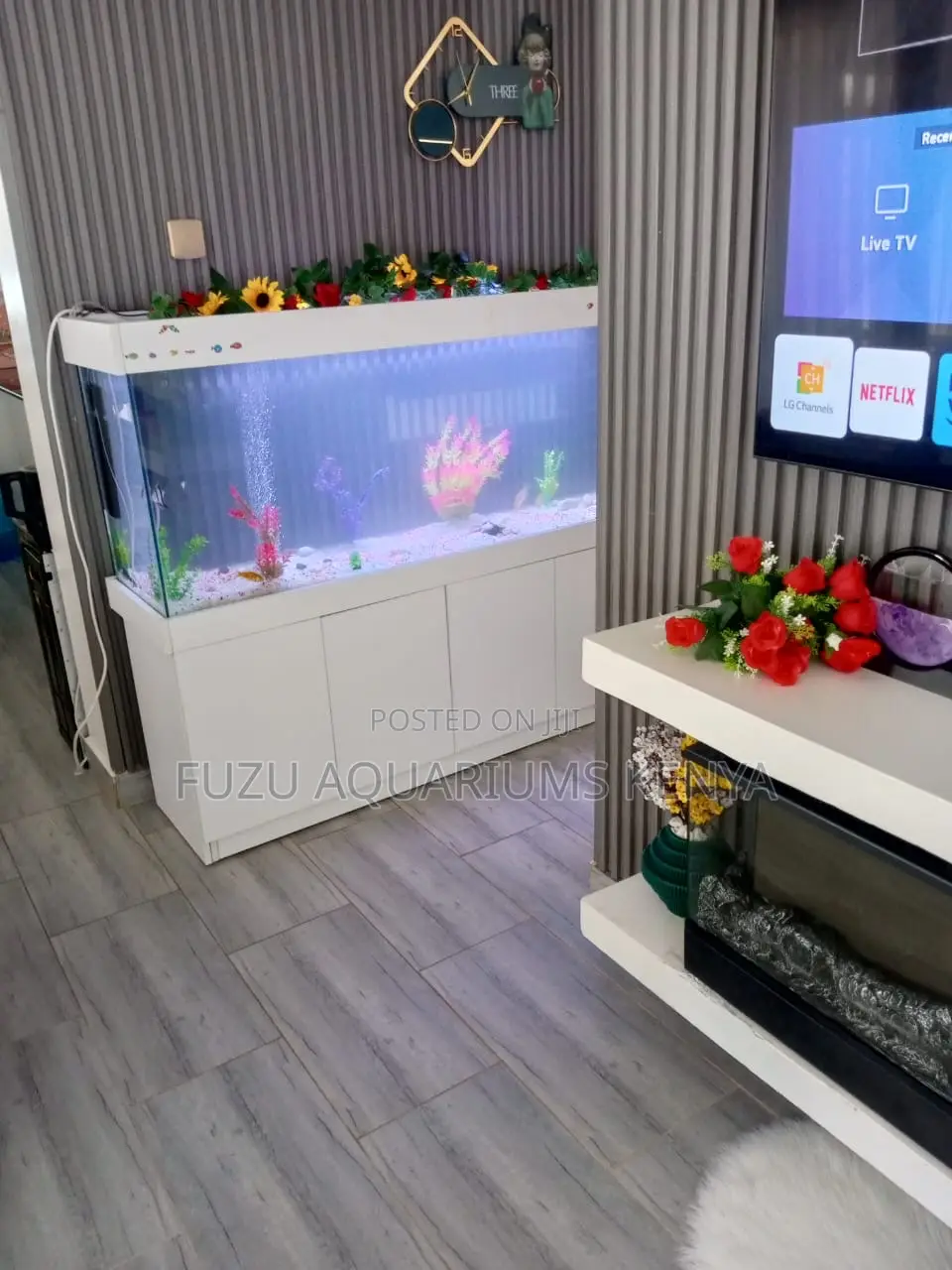 The Art of Water – Custom White Aquariums for Modern Spaces