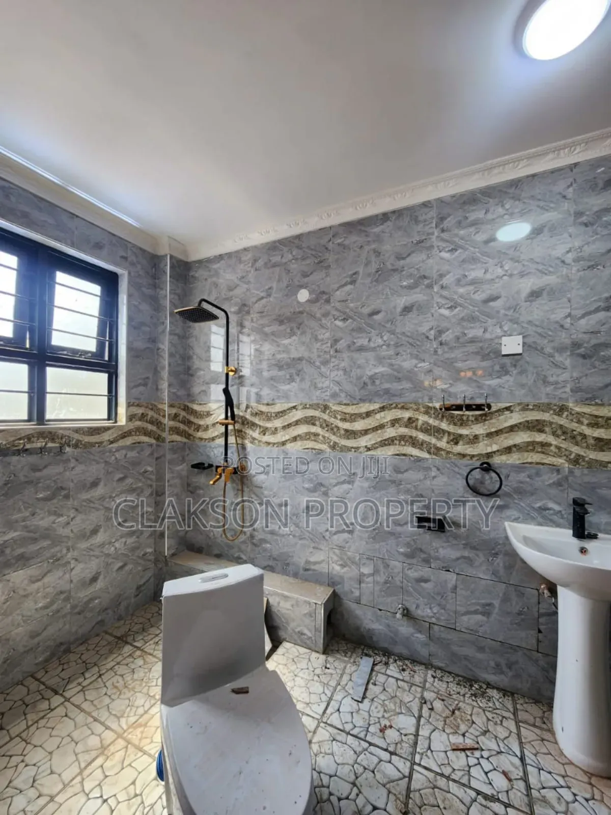 5bdrm Townhouse / Terrace in Karen for rent