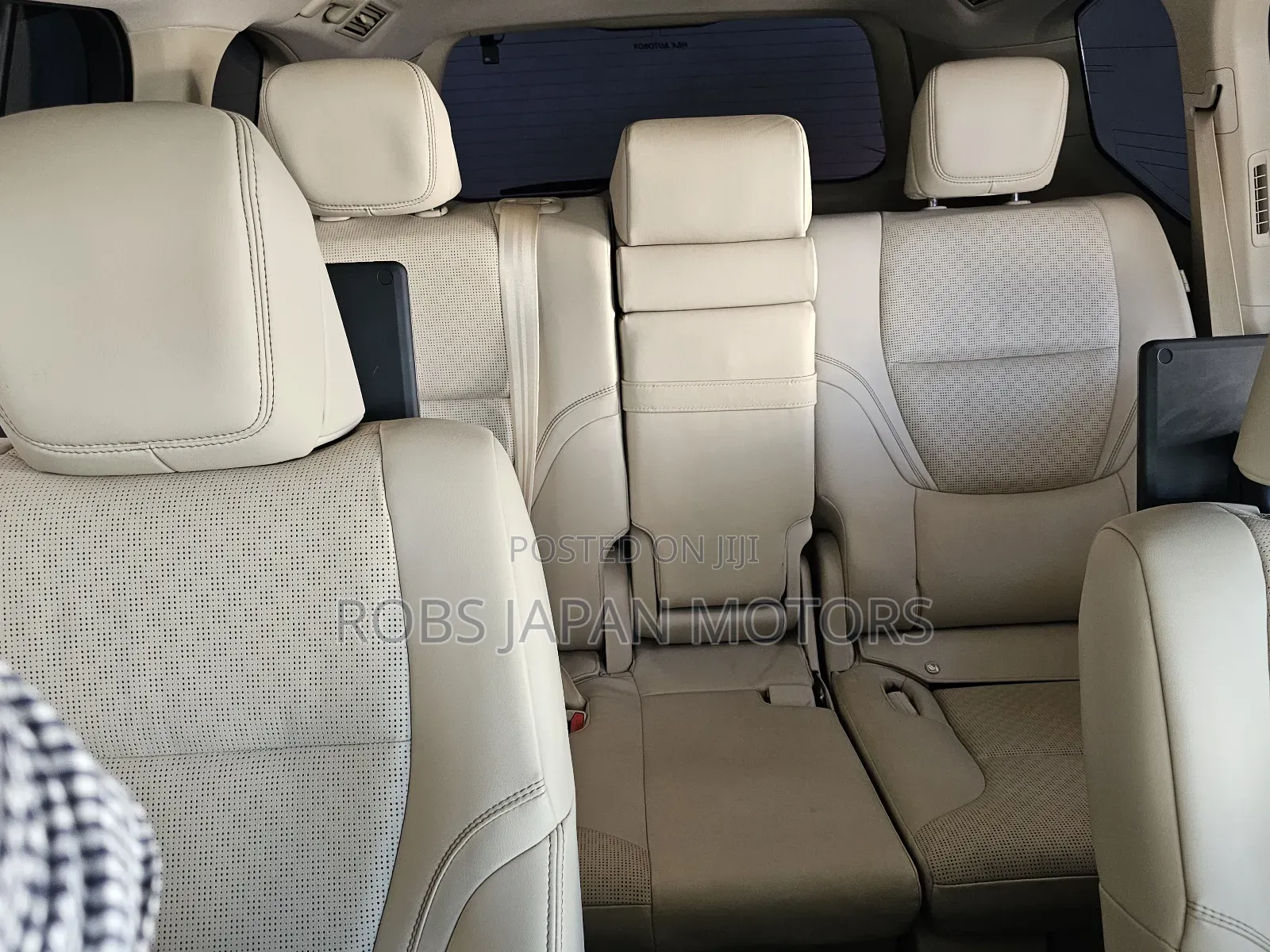 Toyota Land Cruiser 3.3 Diesel 4WD 2022 Pearl