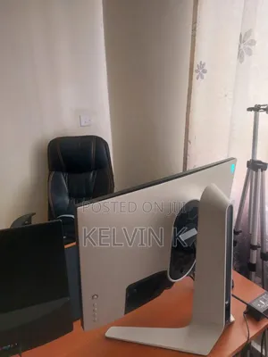 Desktop Computer 16GB AMD Ryzen 5 SSD 500GB