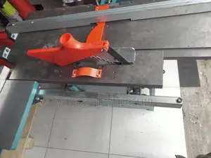 Craftman's Woodworking Machine