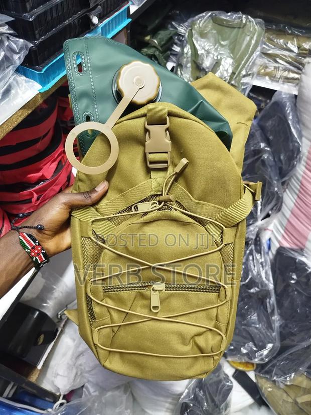 3l Camel Hiking Bag - thumbnail 2