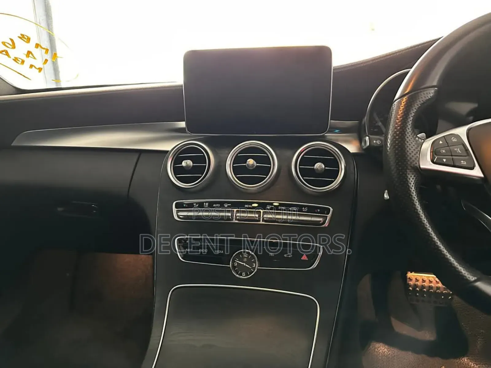 Mercedes-Benz C200 2018 Gray