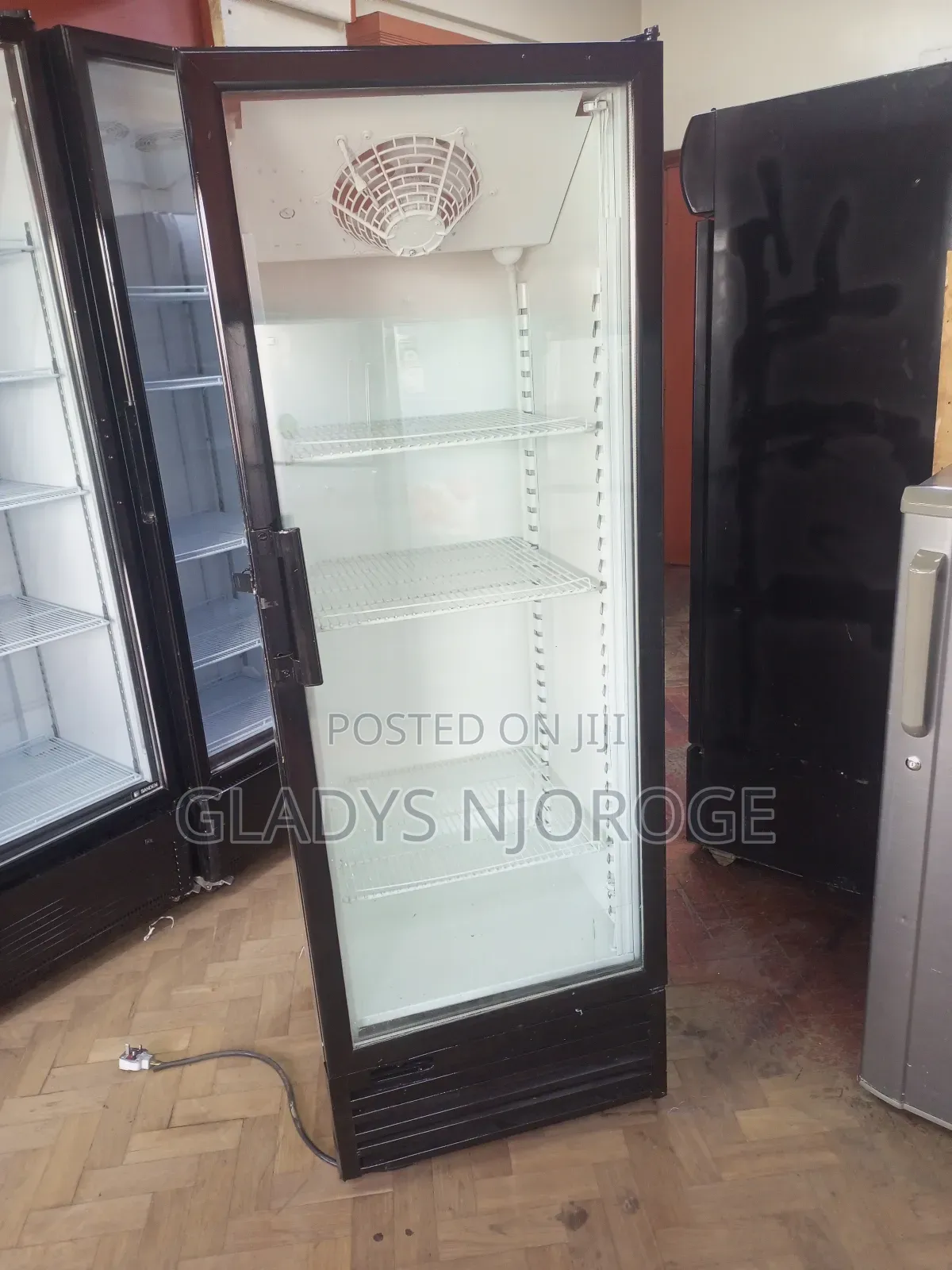 Black $ White Fregorex Display Fridge