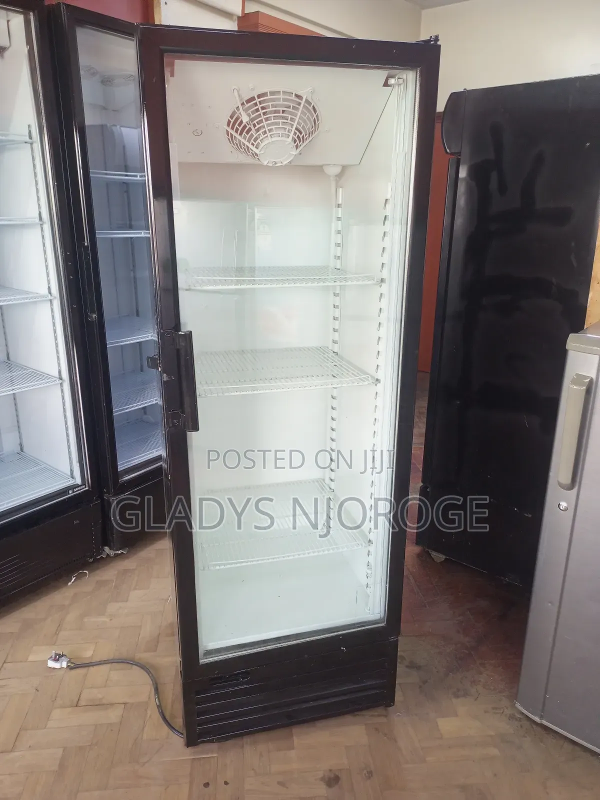 Black $ White Fregorex Display Fridge