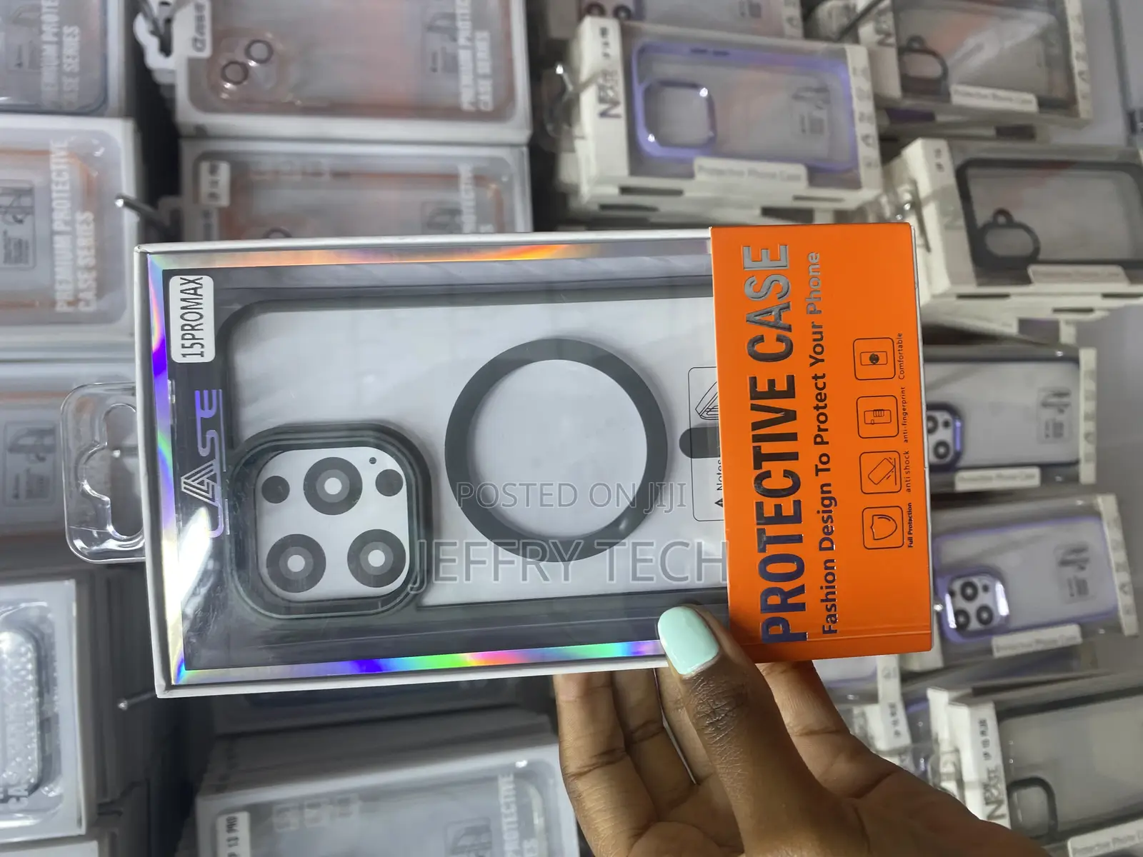 Mgnaooi Magnetic iPhone 15 Pro Max Translucent Black Case
