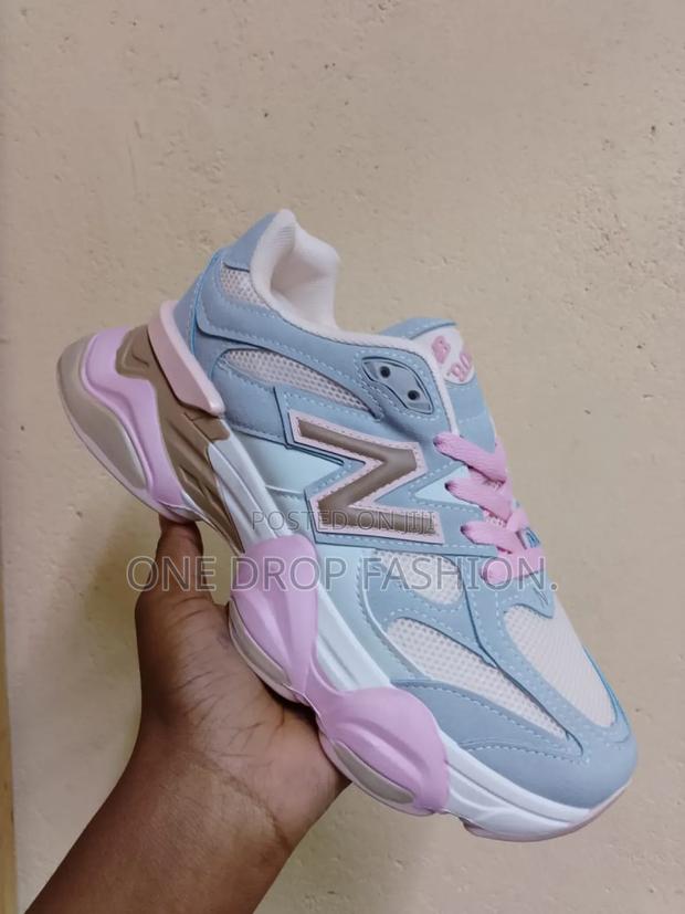 New Balance Shoes - main view