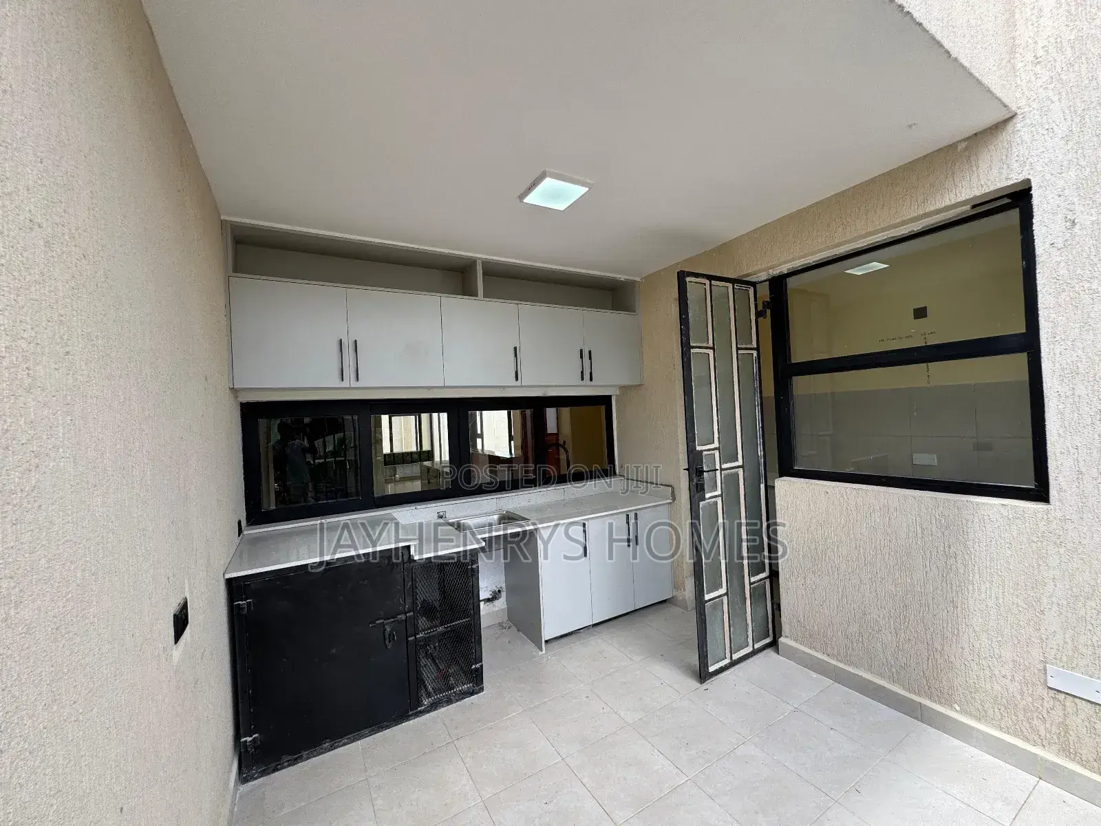 4bdrm House in Membley Estate for sale