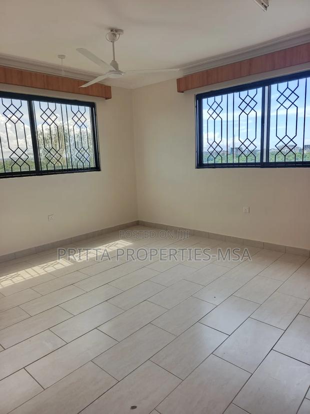 3bdrm Apartment in Affluent Nyali for rent - thumbnail 12