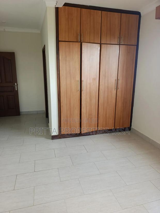 3bdrm Apartment in Affluent Nyali for rent - thumbnail 19