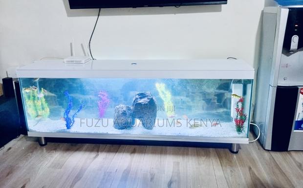 Living Room Flow – Tv Stand With Built-in Aquarium - main view