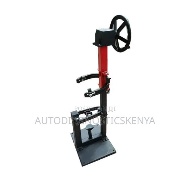 Vehicle Shock Absorber Coil Spring Manual Compressor Tool