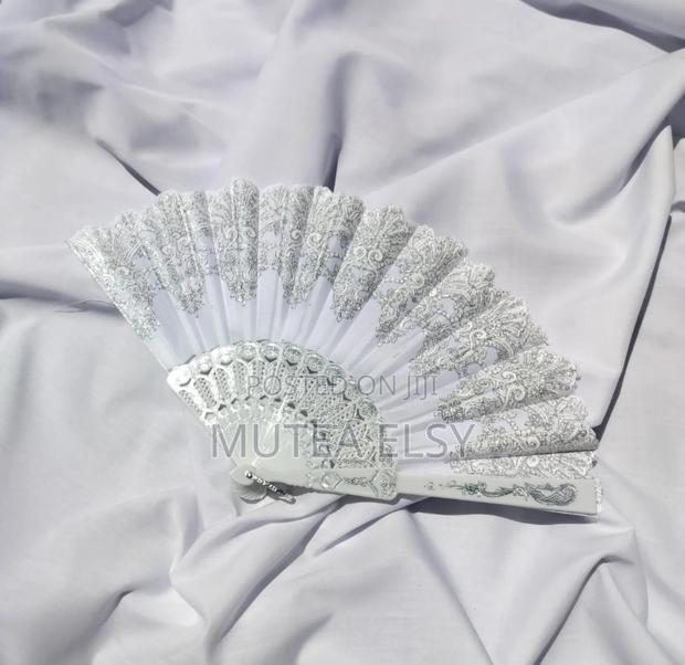 White Foldable Fans - thumbnail 3