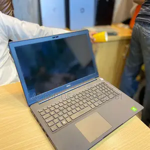 Laptop Dell G3 15 3500 16GB Intel Core I7 SSD 256GB