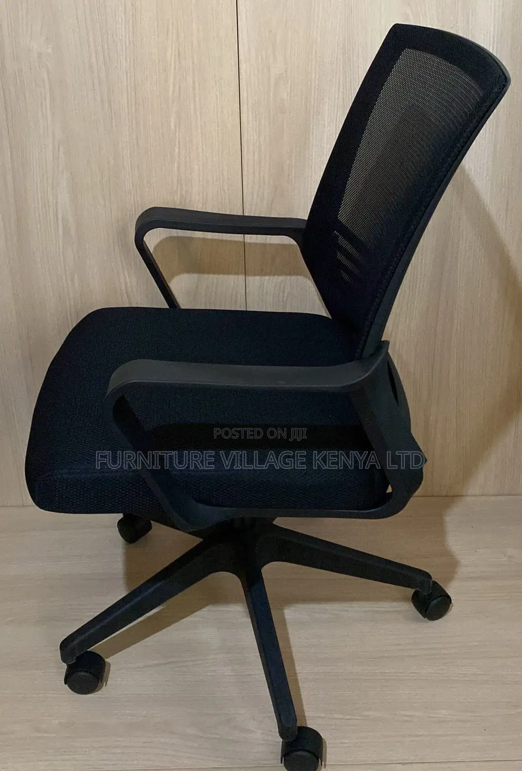 Office Chair: Staff Ergonomic Captain Mesh Seat-Firm Base