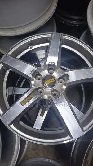Size 18 Inch Crown/Mark X Sport Rims