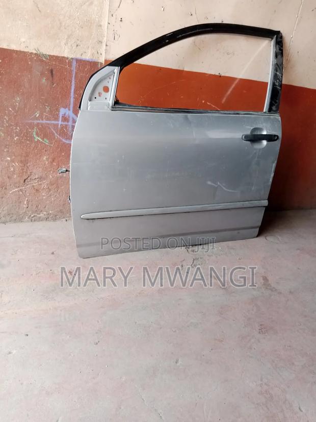 Ex Japan Nze Front Door Left - main view