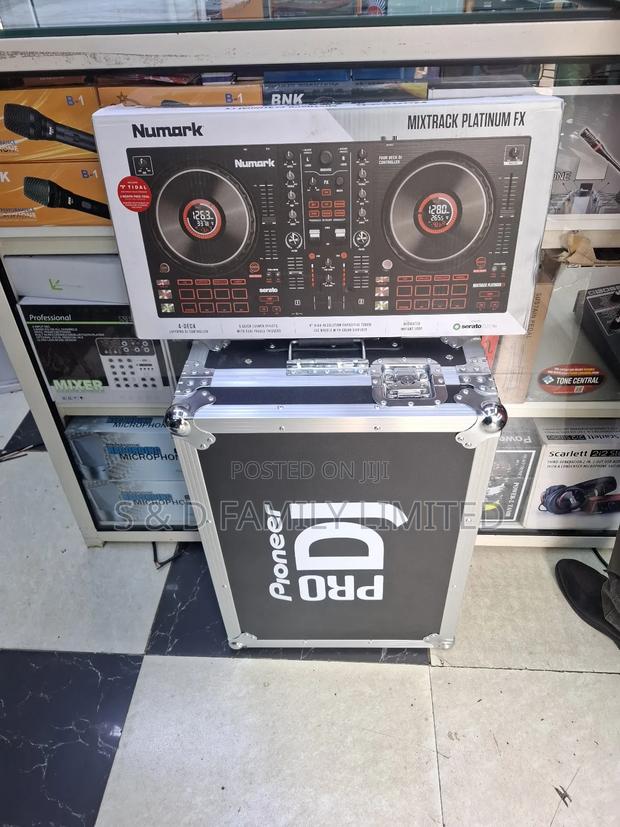 Numark Mixtrack Platinum Fx Plus Flightcase - thumbnail 3