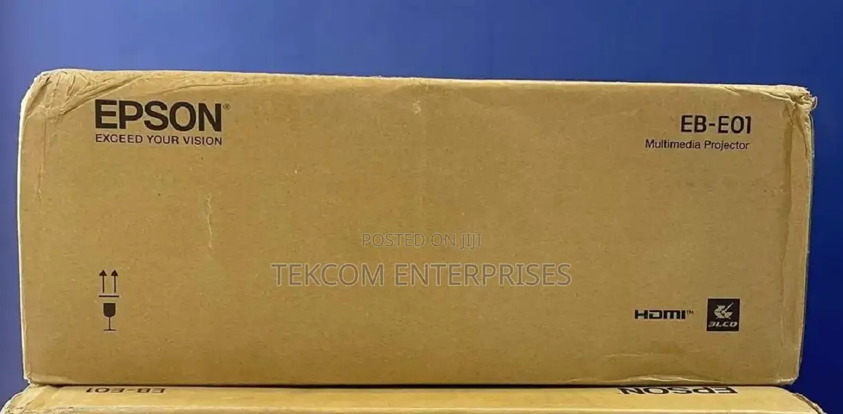 Epson Eb-E01 3,300 Lumens Projector// Epson Eb-E01 Projector