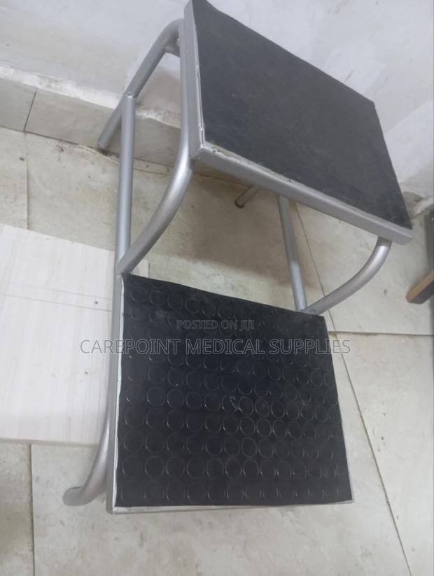 Stepping Stool - main view