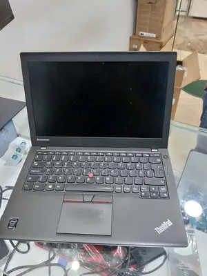 Laptop Lenovo ThinkPad X250 8GB Intel Core I5 SSD 256GB