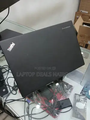 Laptop Lenovo ThinkPad X250 8GB Intel Core I5 SSD 256GB