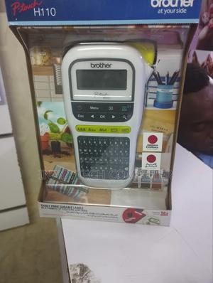 Brother Handheld P-Touch H11o Lable Printer - thumbnail 2