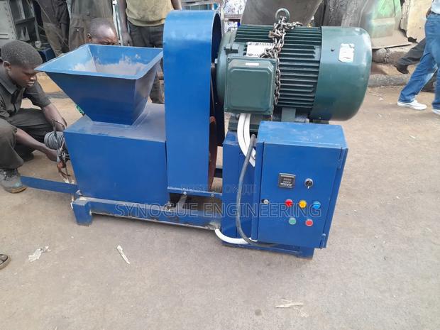 Sawdust Briquetting Machine (Sbm-250kgs)