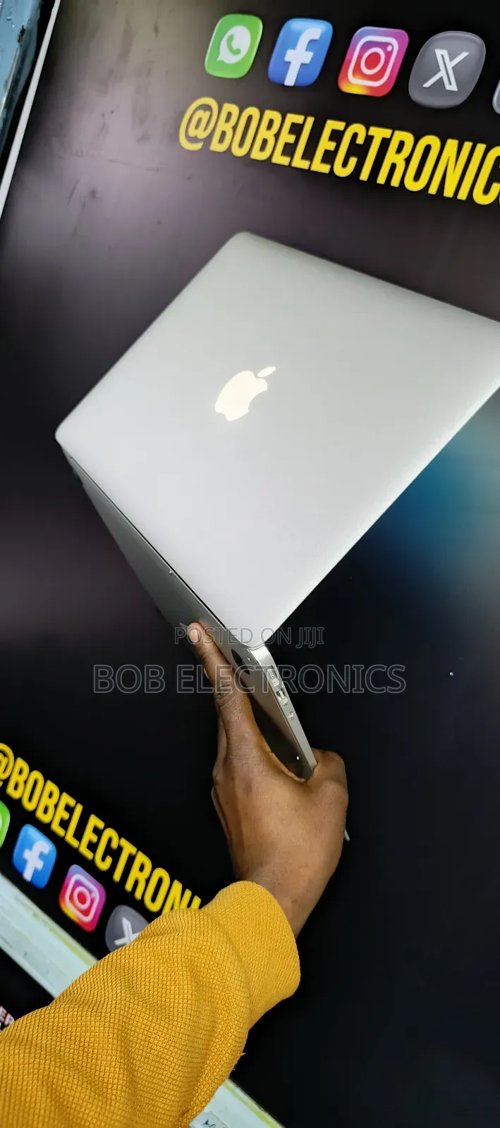 Laptop Apple MacBook 2017 8GB Intel Core i5 SSD 256GB